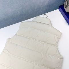 Moncler Sleeveless White Down Vest New Arrivals 2023