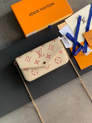 LV FÉLICIE POCHETTE Chain Bag