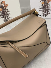 Loewe Medium Puzzle Bag