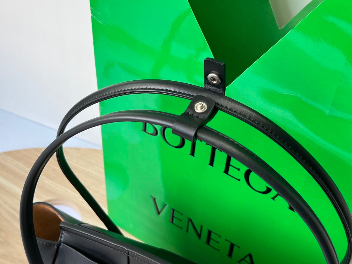 Bottega Veneta Arco Bag
