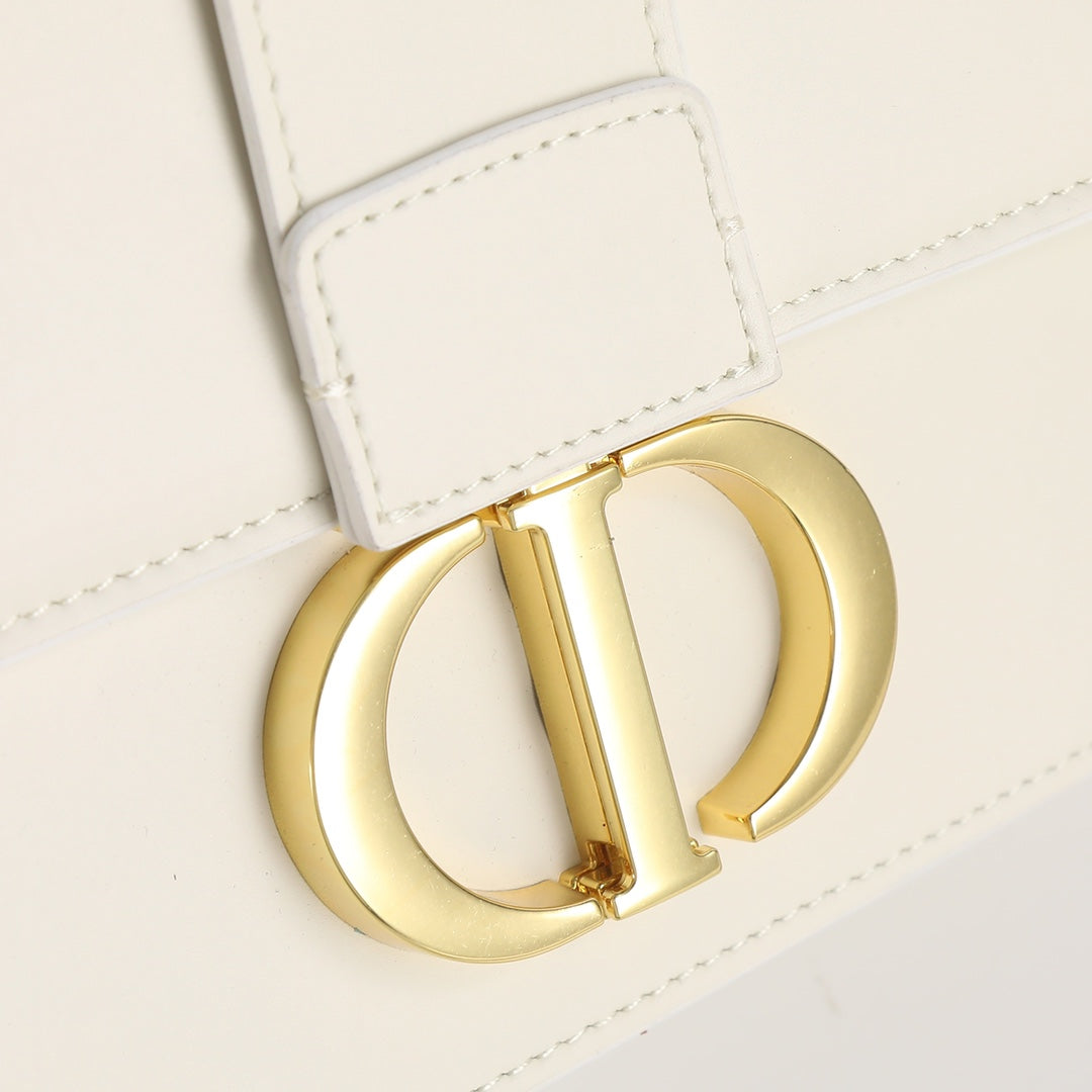 DIOR Montaigne Bag