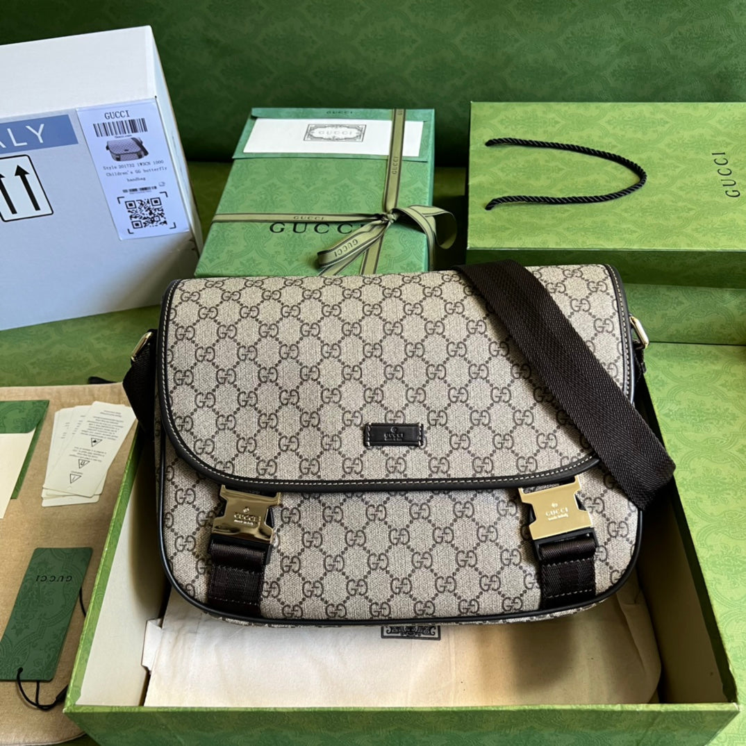 Gucci GG Supreme Bag