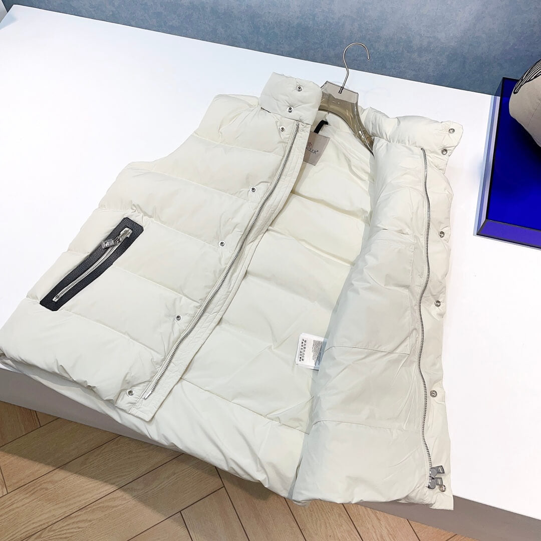 Moncler Sleeveless White Down Vest New Arrivals 2023