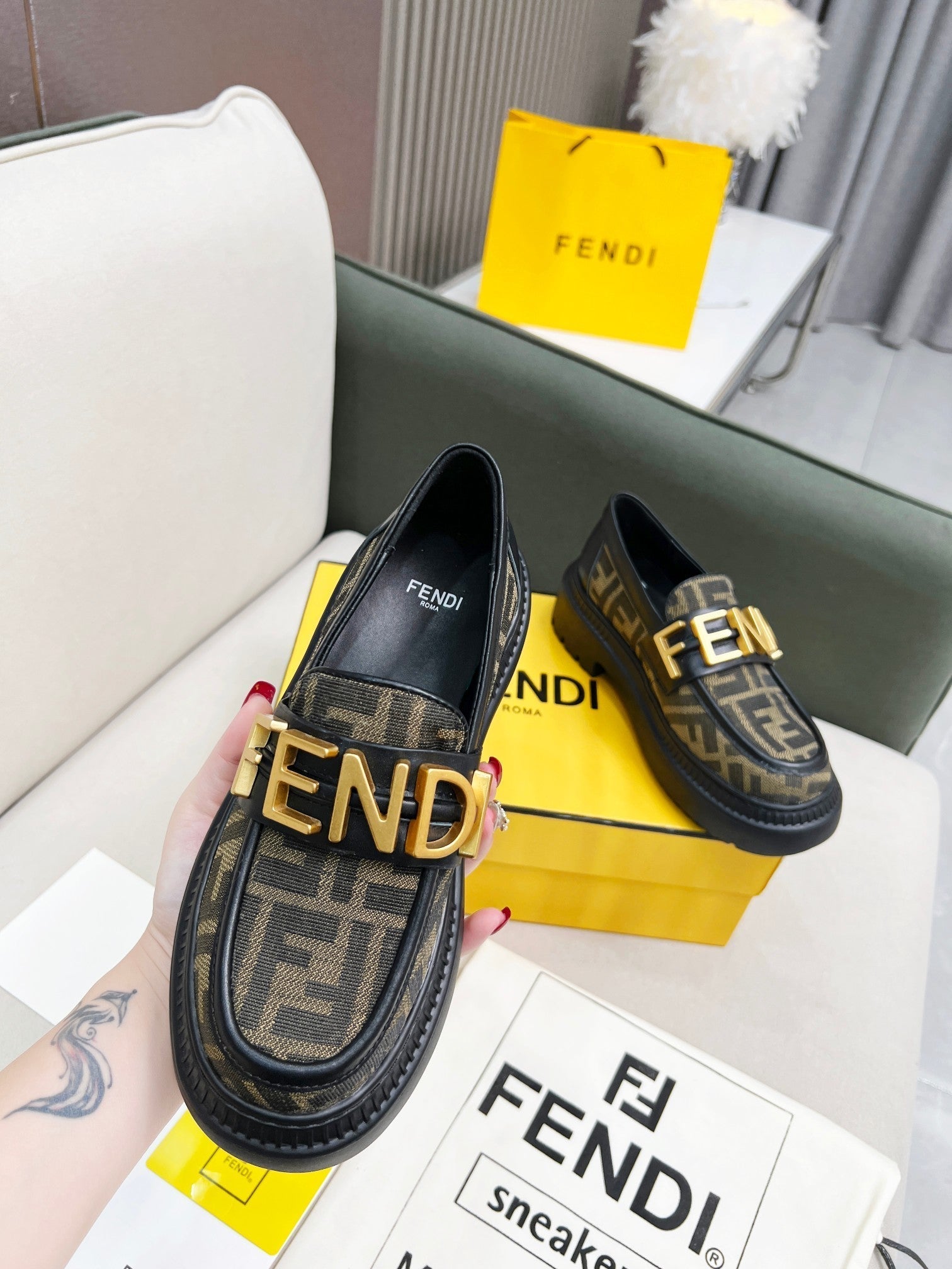 FENDI New Thick-Soled Martin Boots
