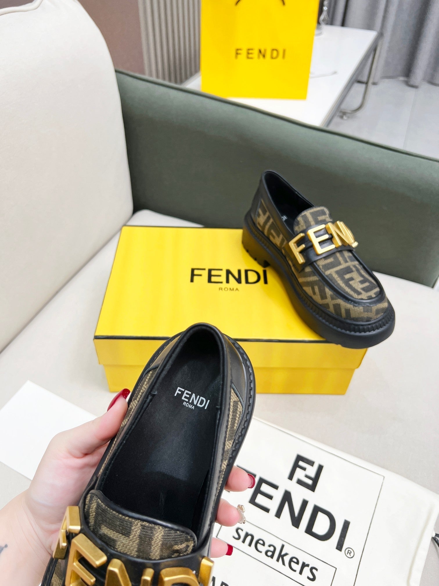 FENDI New Thick-Soled Martin Boots