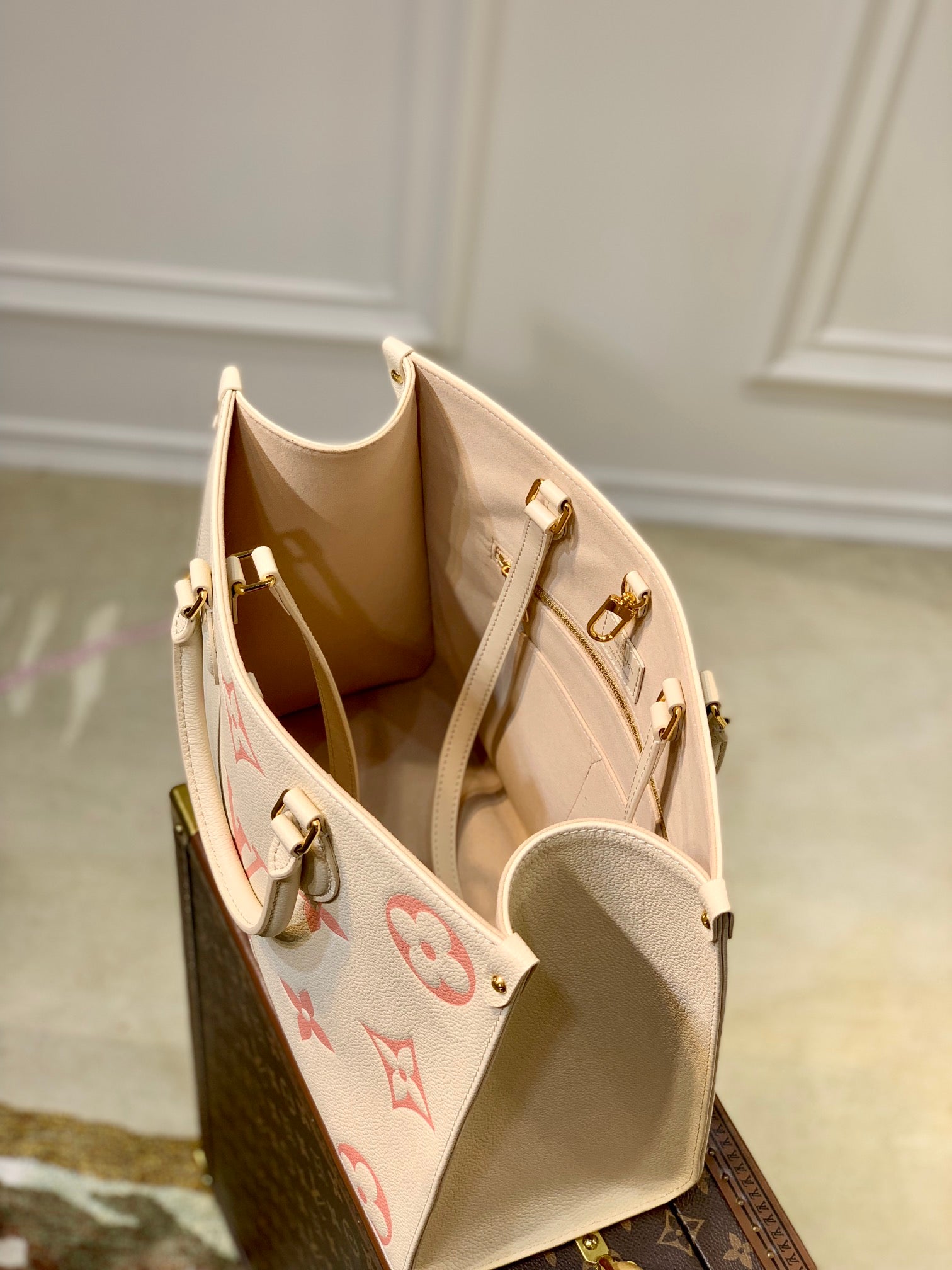 LV OnTheGo Tote Bag