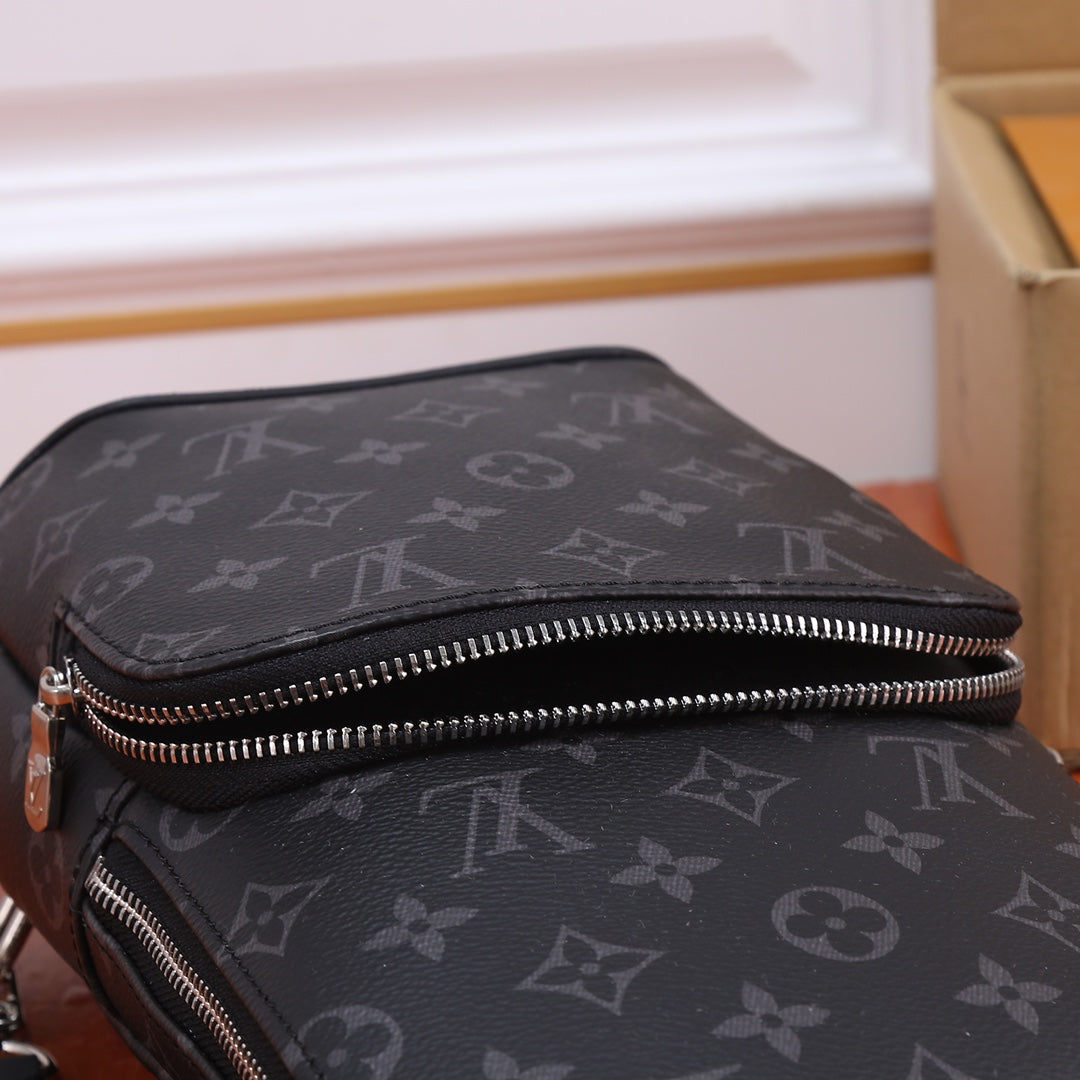 LV Avenue Shoulder Bag