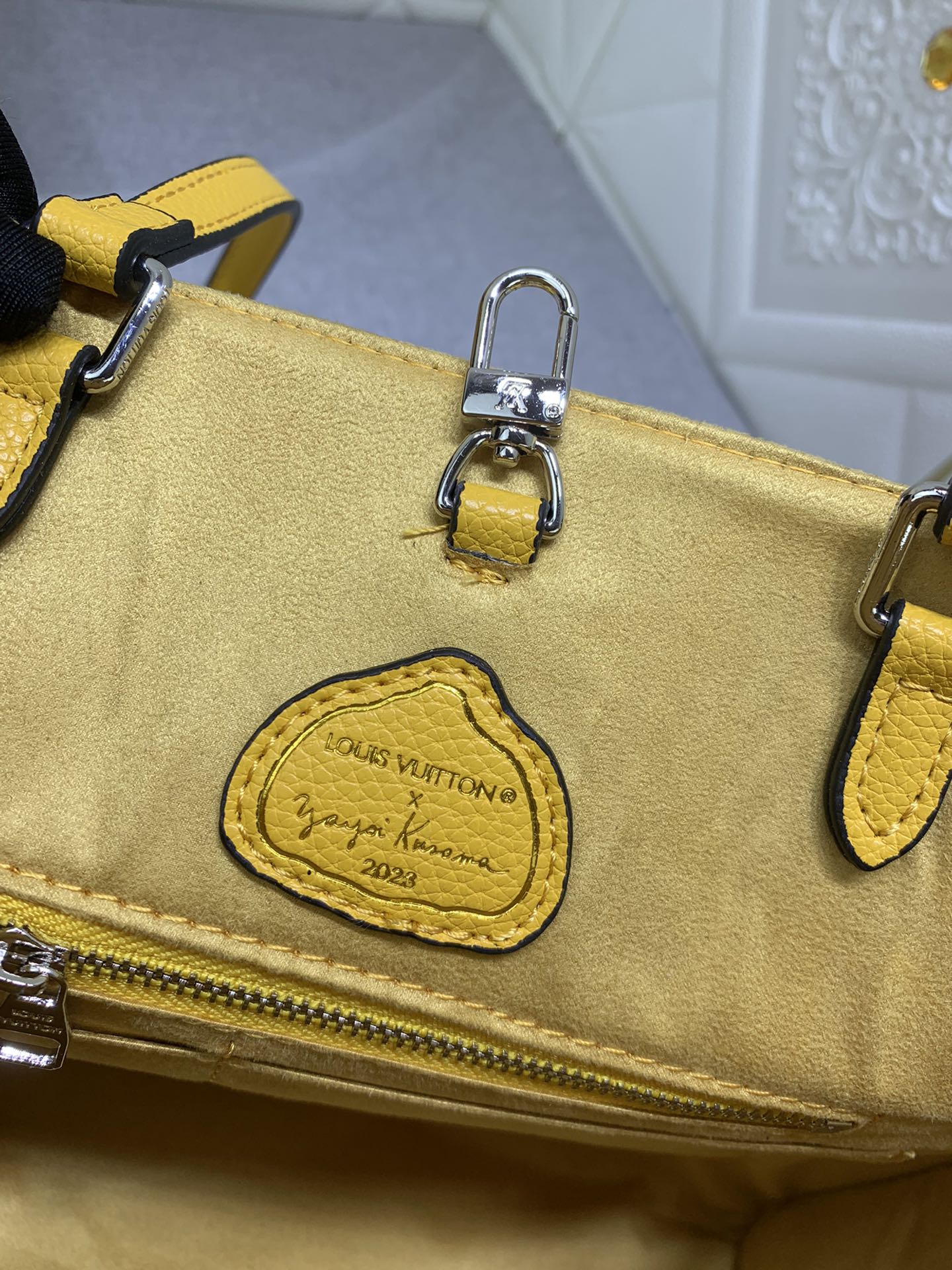 LV ONTHEGO Bag