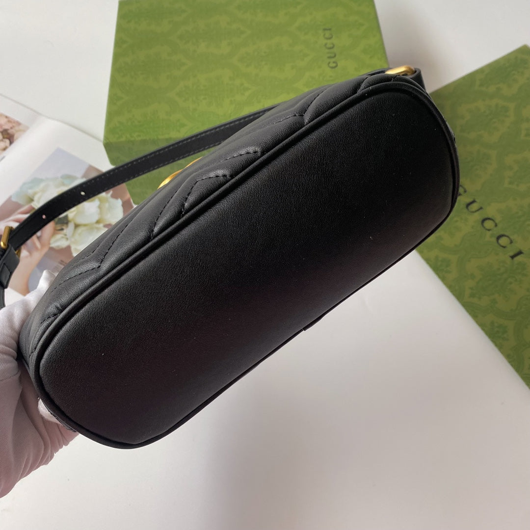 GUCCI GG Marmont Series Bag