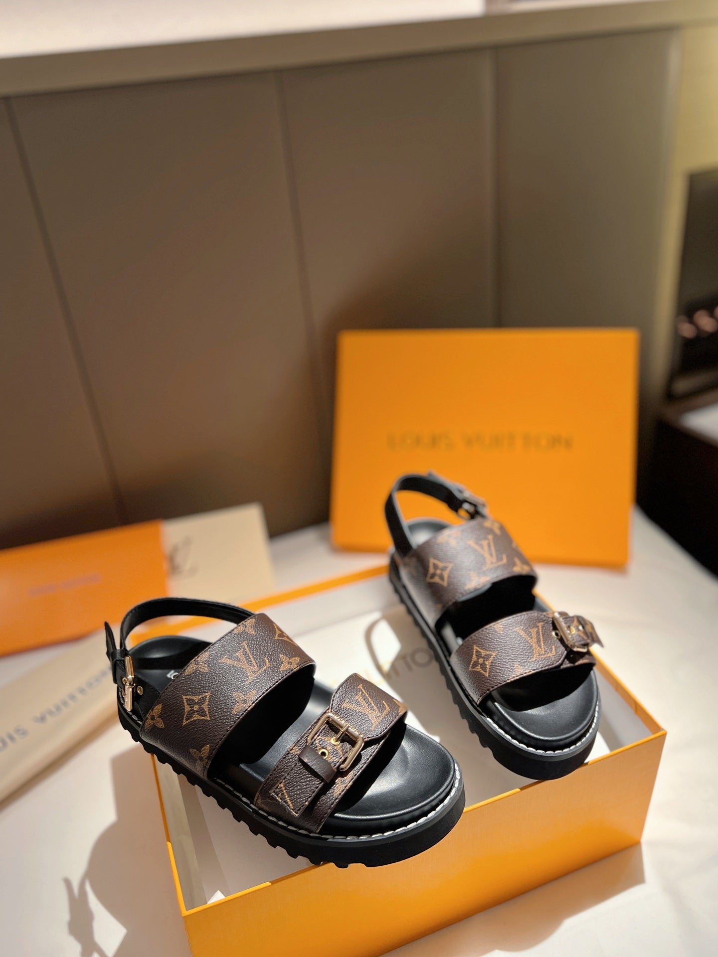 LV New Sandals