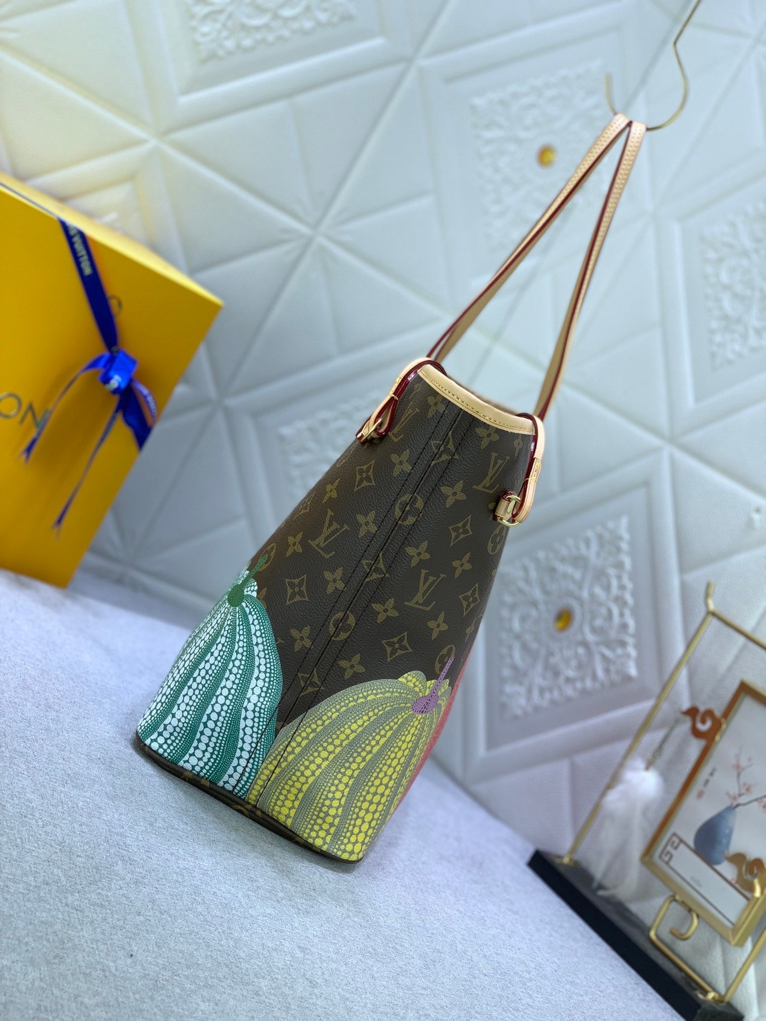 LV Neverfull Pumpkin Bag