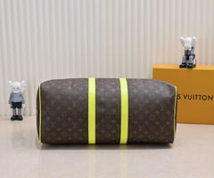 LV Classic Keepall Bandoulière Travel Bag