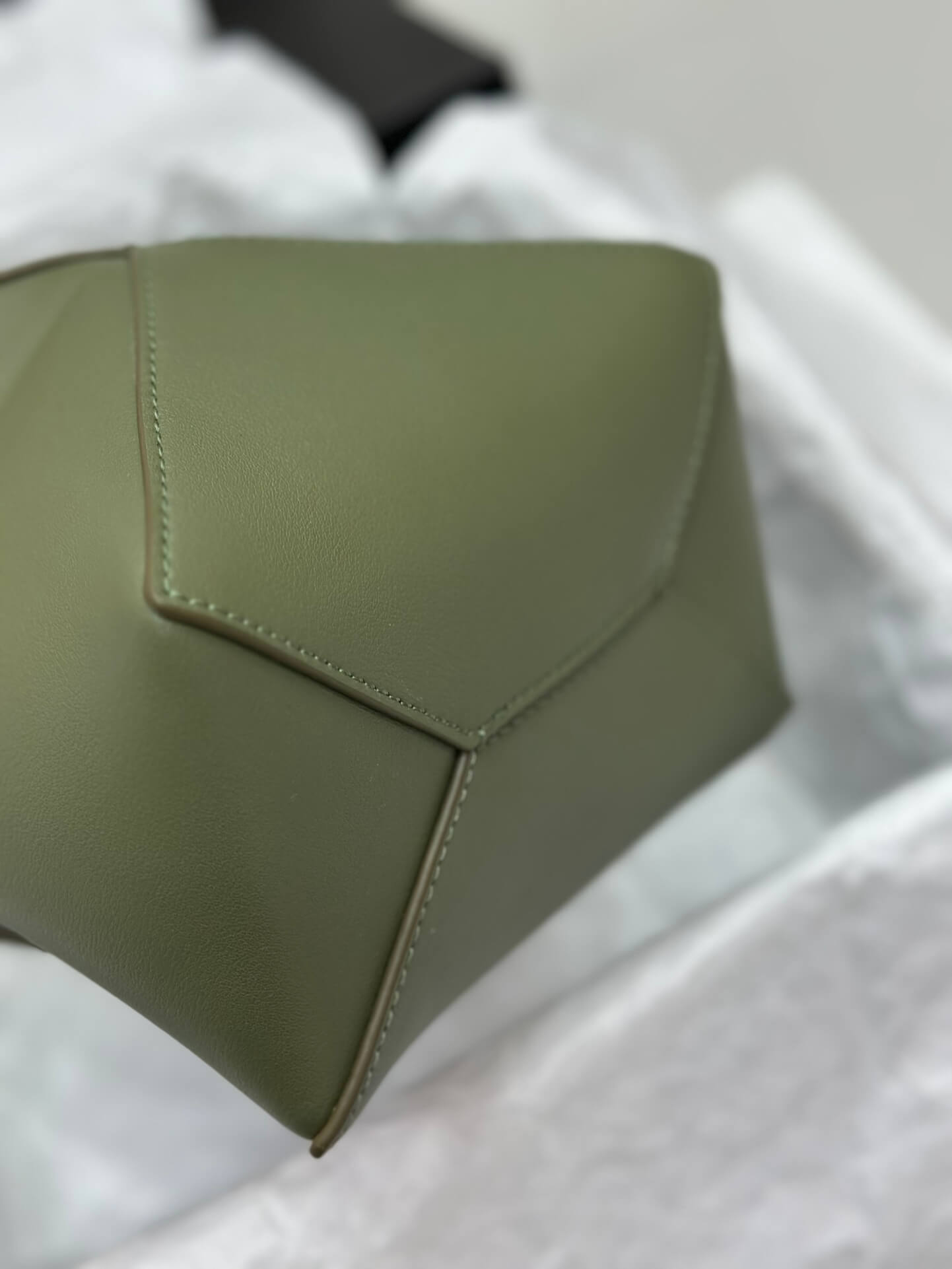 Loewe Puzzle Fold Bag in Green