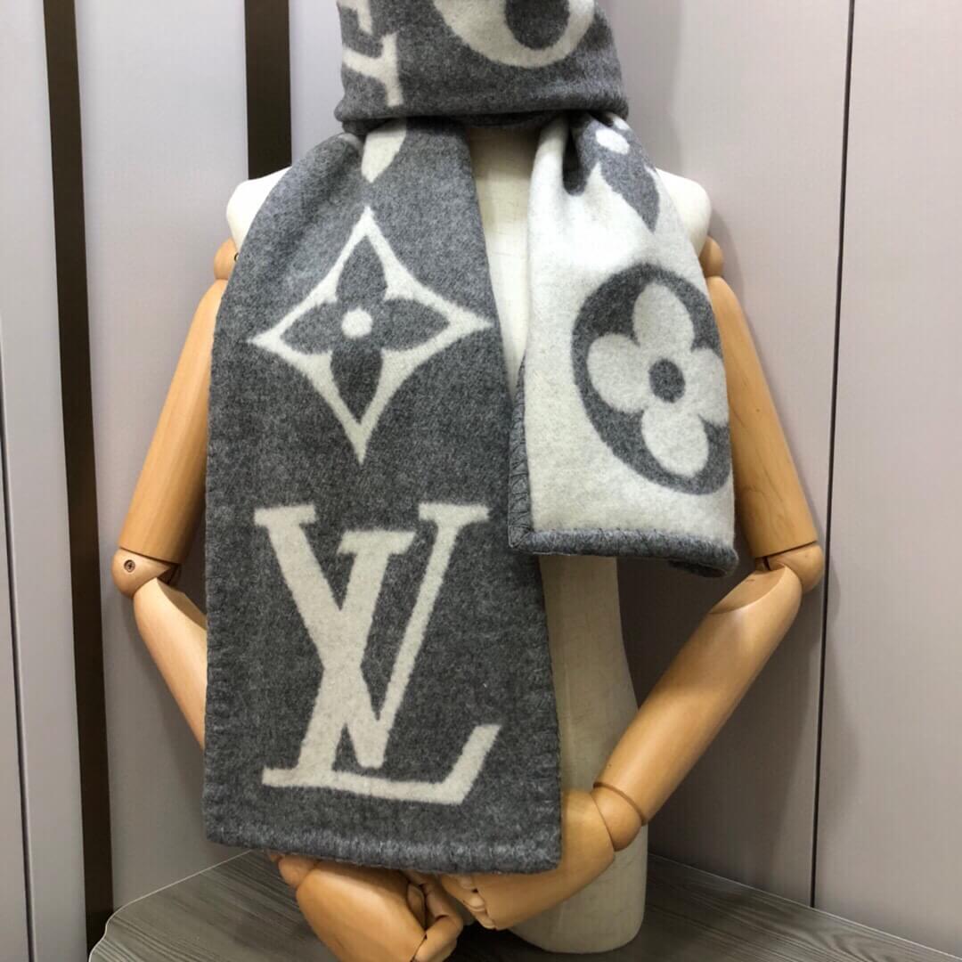 LV Autumn and Winter Scarf