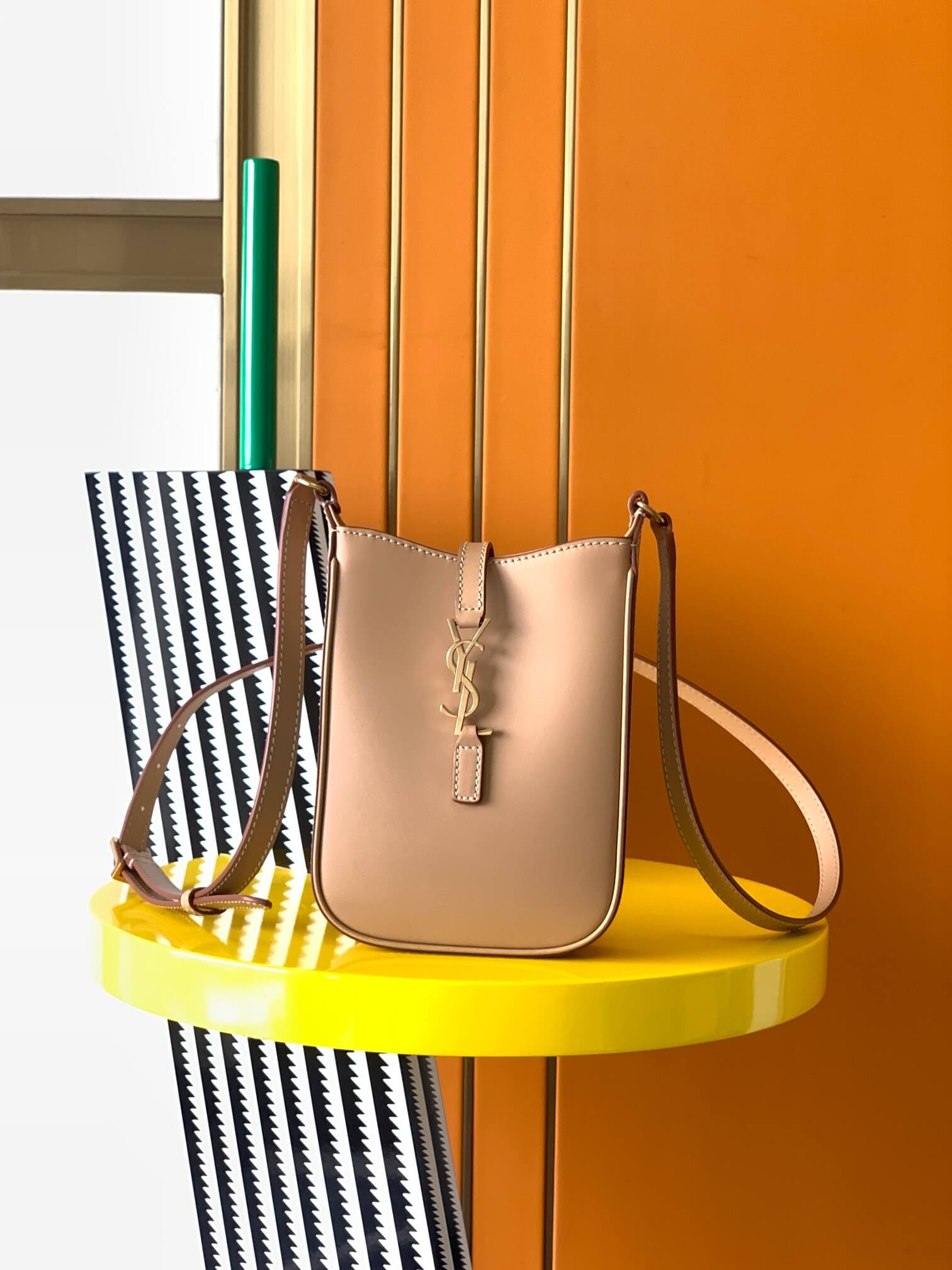 YSL Le 5 À 7 Mini Bag