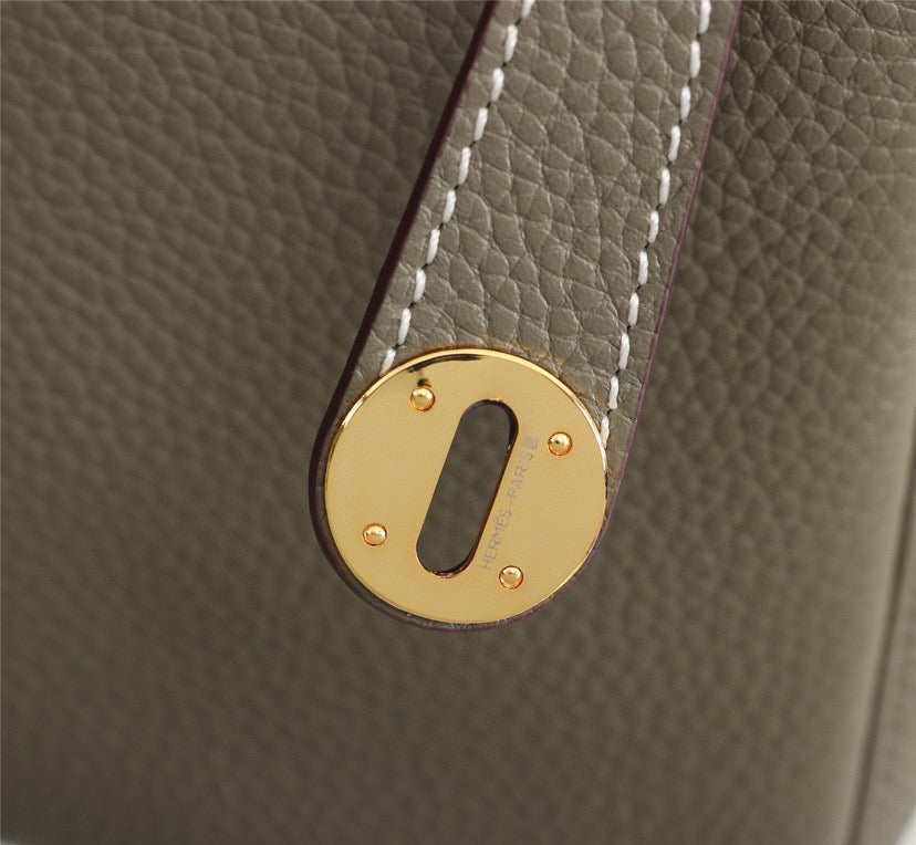 Hermes Lindy Bag