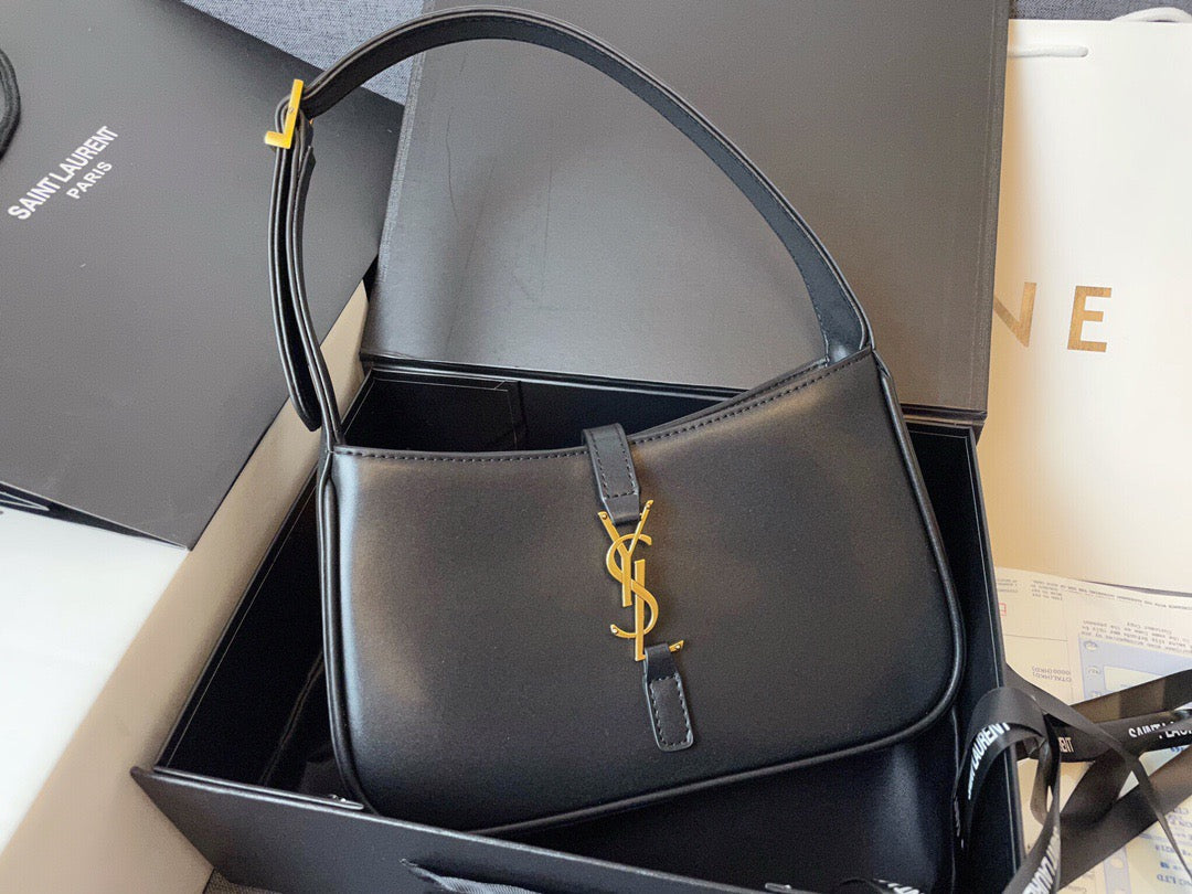 YSL L e 5 Á 7 Bag