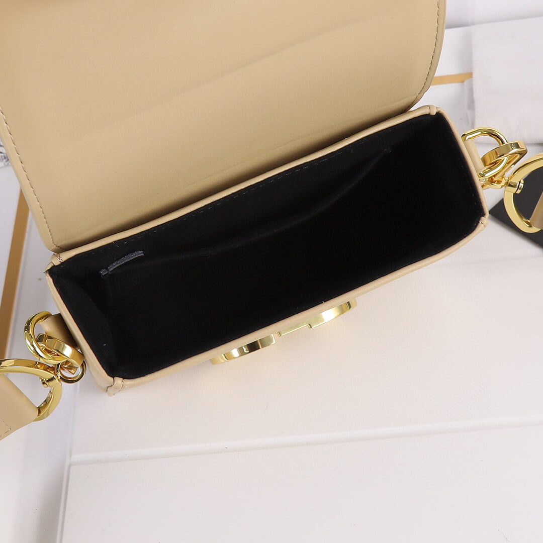 Dior 30 Montaigne Mini Bag