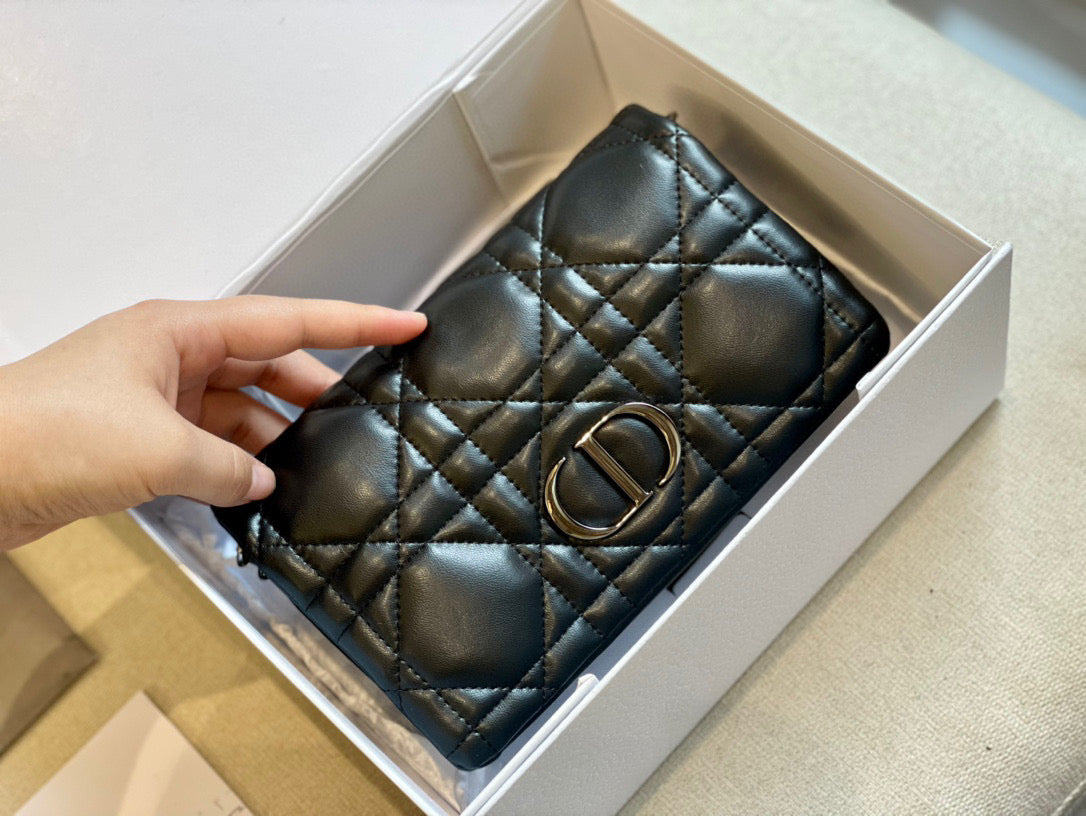 Dior 22S Caro Chain Bag