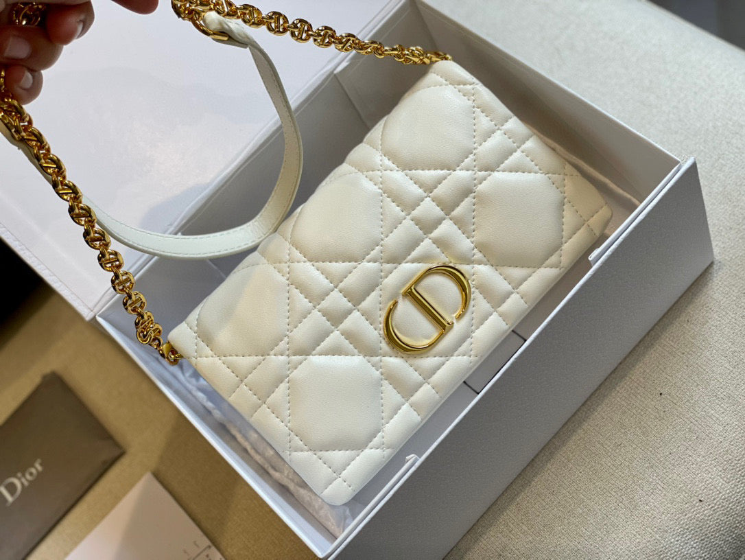 Dior 22S Caro Chain Bag