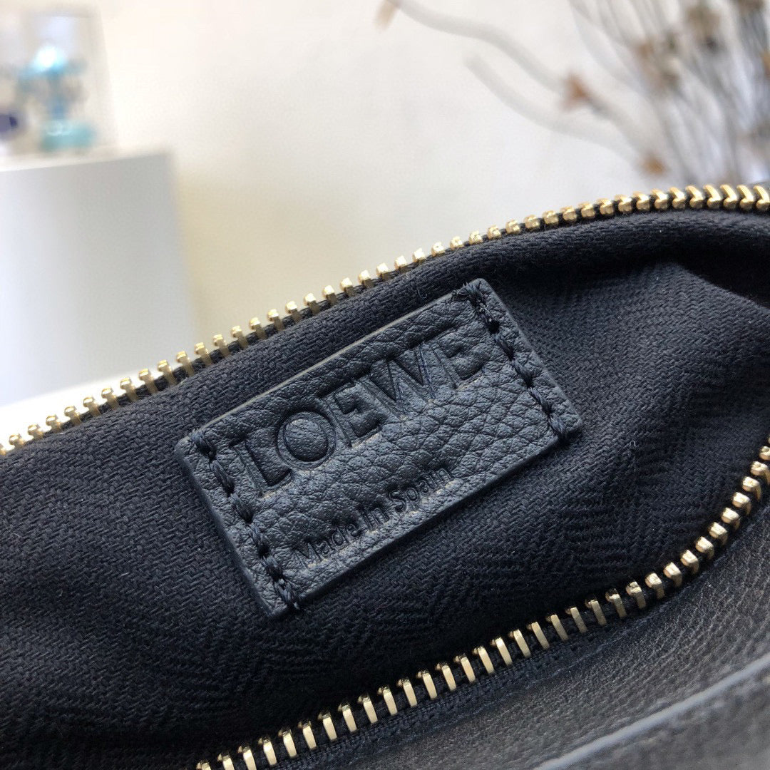 Loewe Puzzle Bag