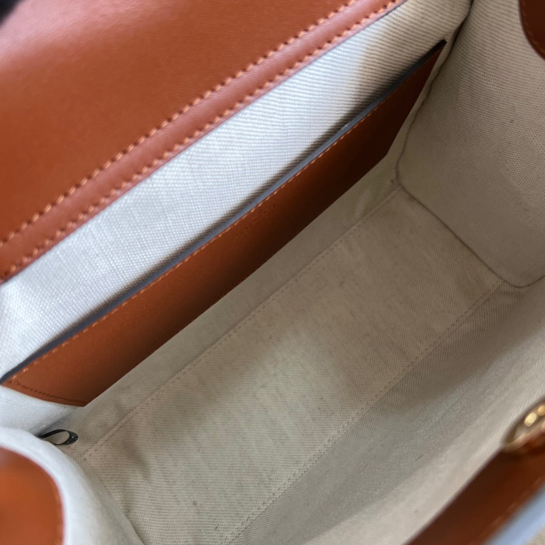 Gucci Diana Bag