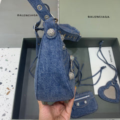 Balenciaga Le Cagole Bag