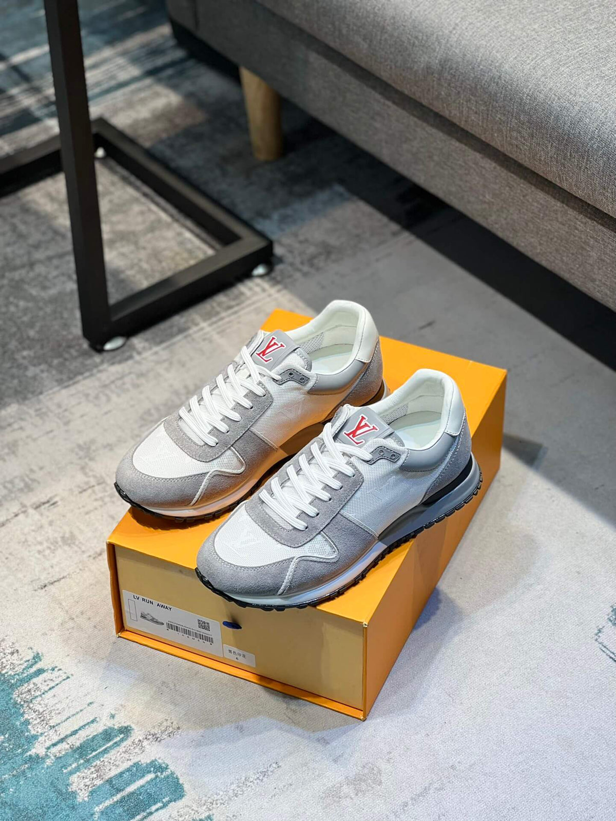 Louis Vuitton Run Way Sneakers