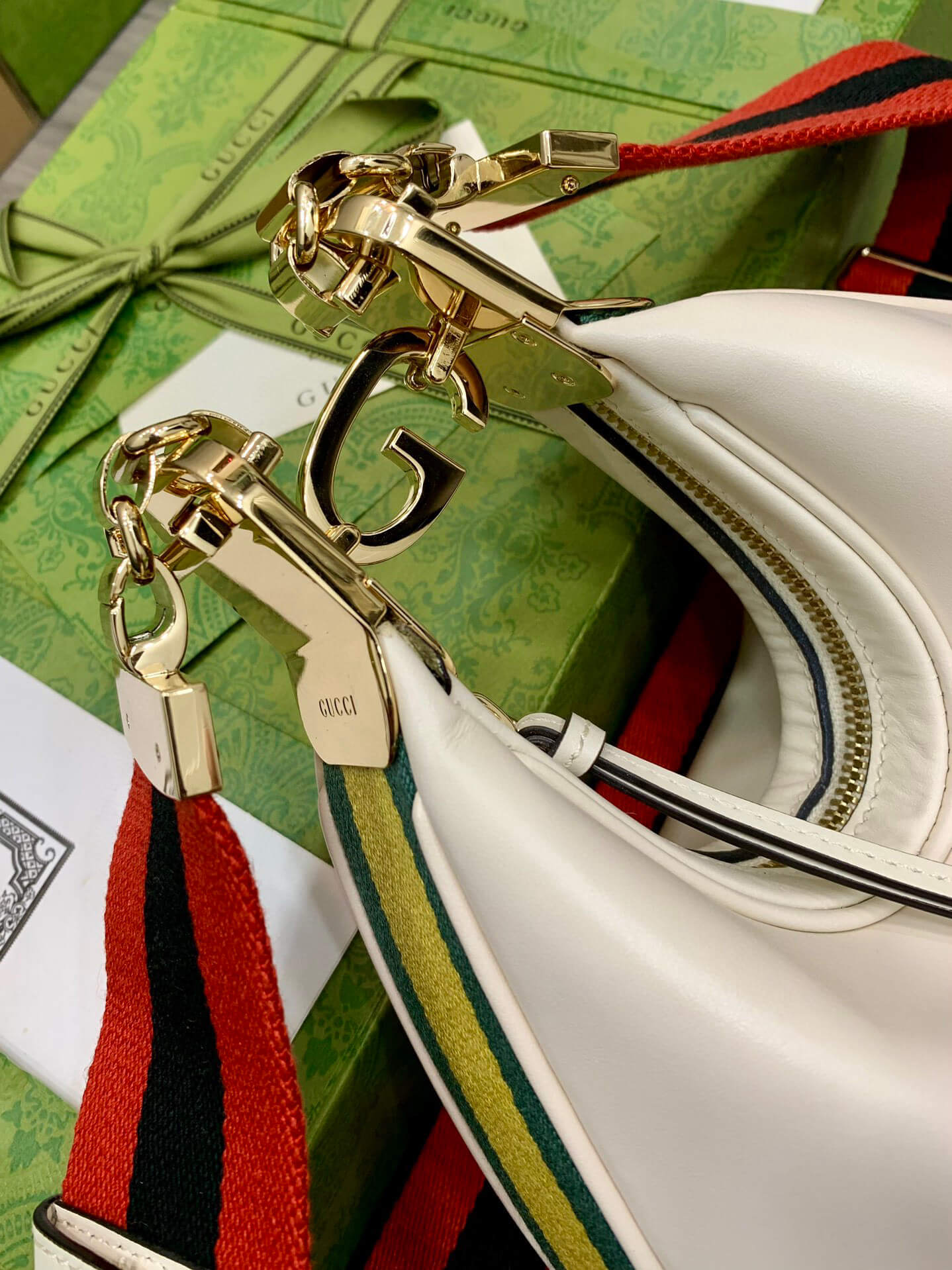 Gucci Women's Attache Medium Shoulder Bag