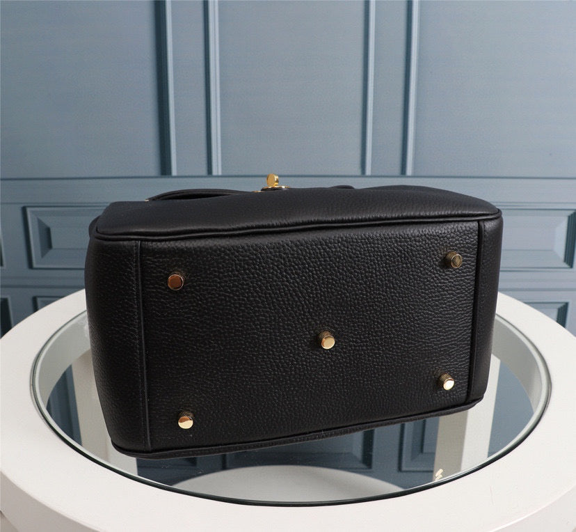 Hermes Lindy Bag