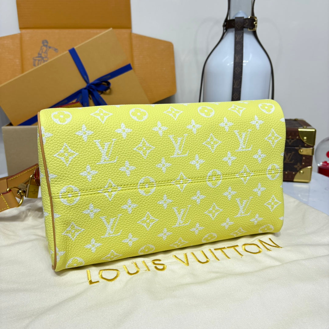 Louis Vuitton Speedy Bandoulière 30 Bag Yellow
