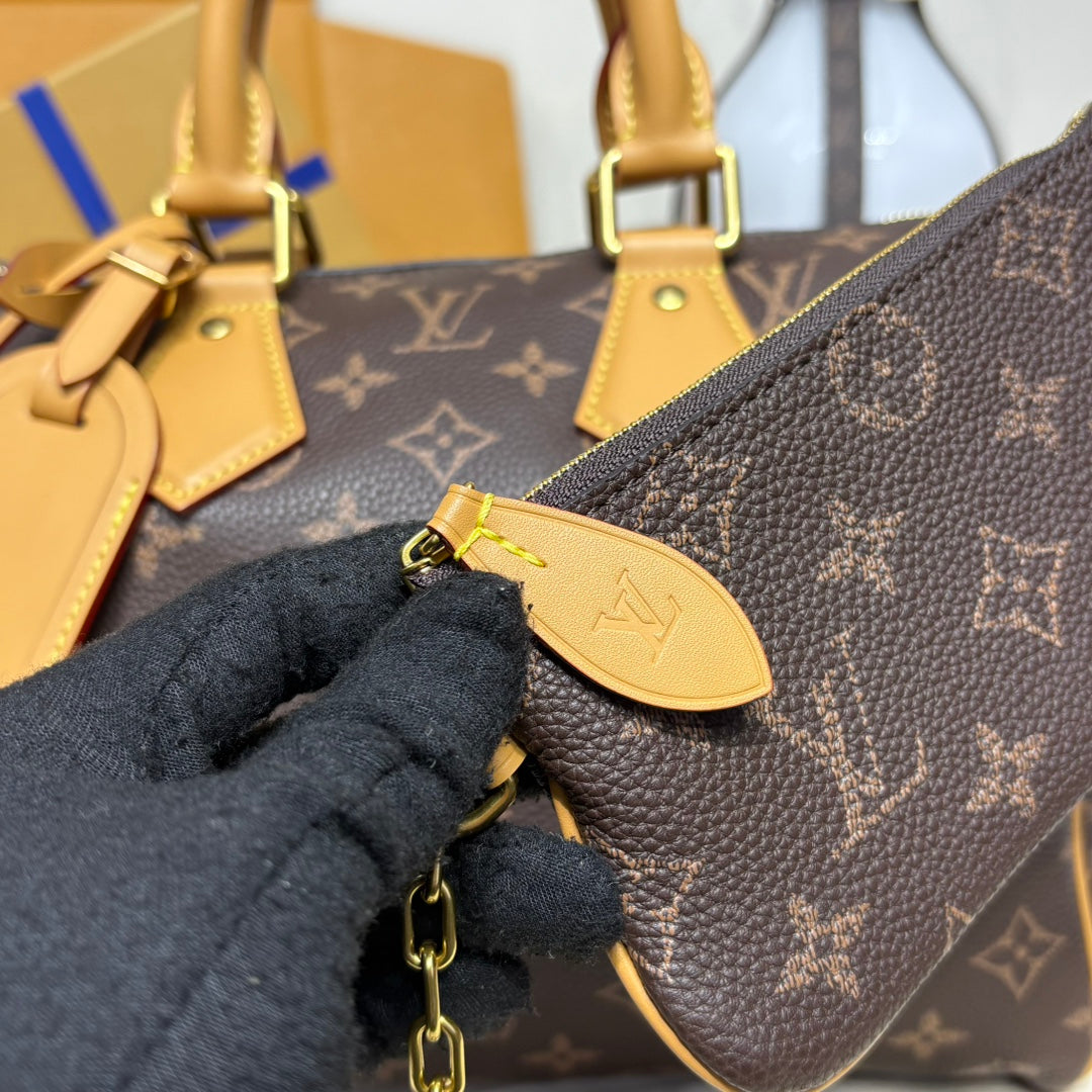 Louis Vuitton Speedy Bandoulière 30 Bag M13914