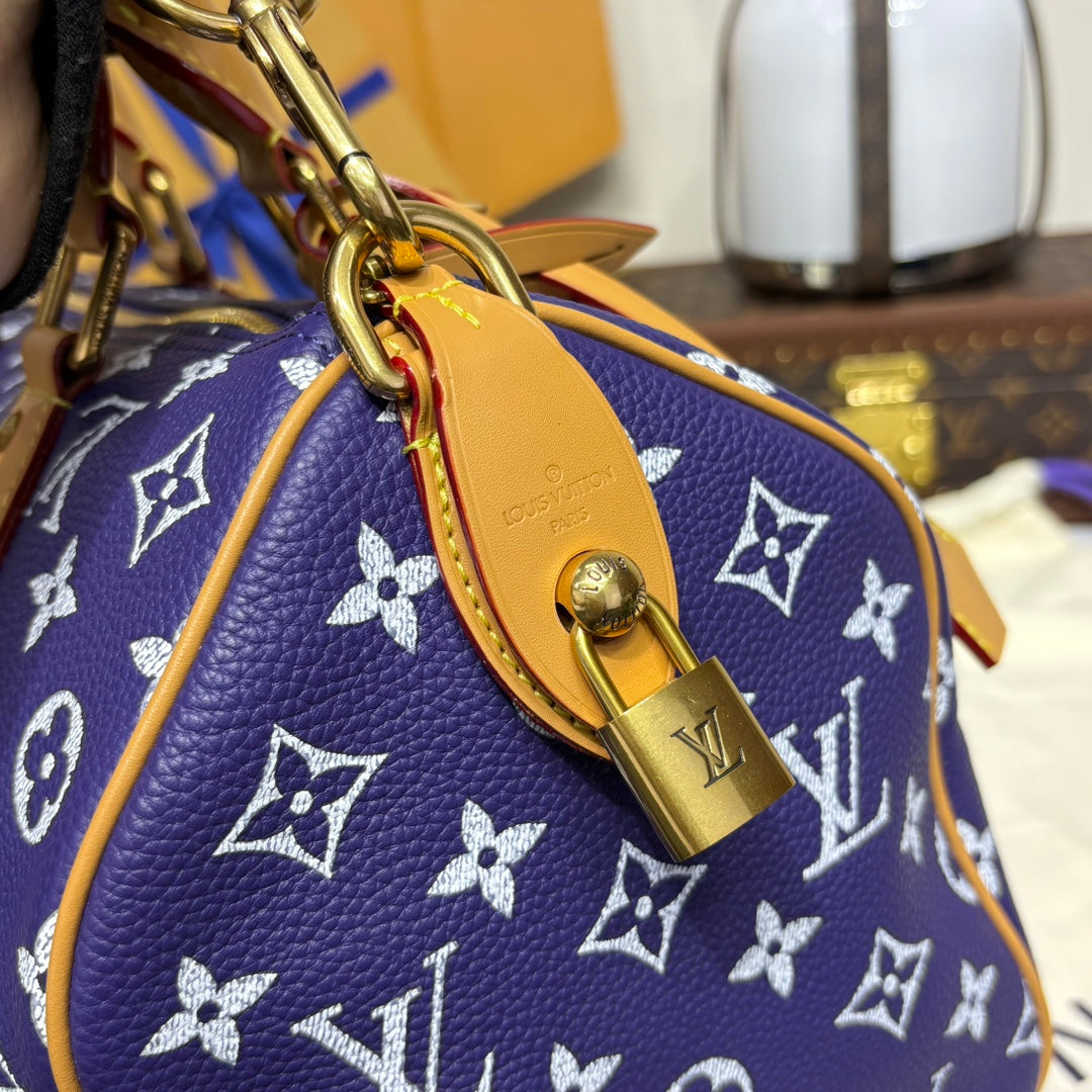 Louis Vuitton Speedy Bandoulière 30 Bag Navy Blue