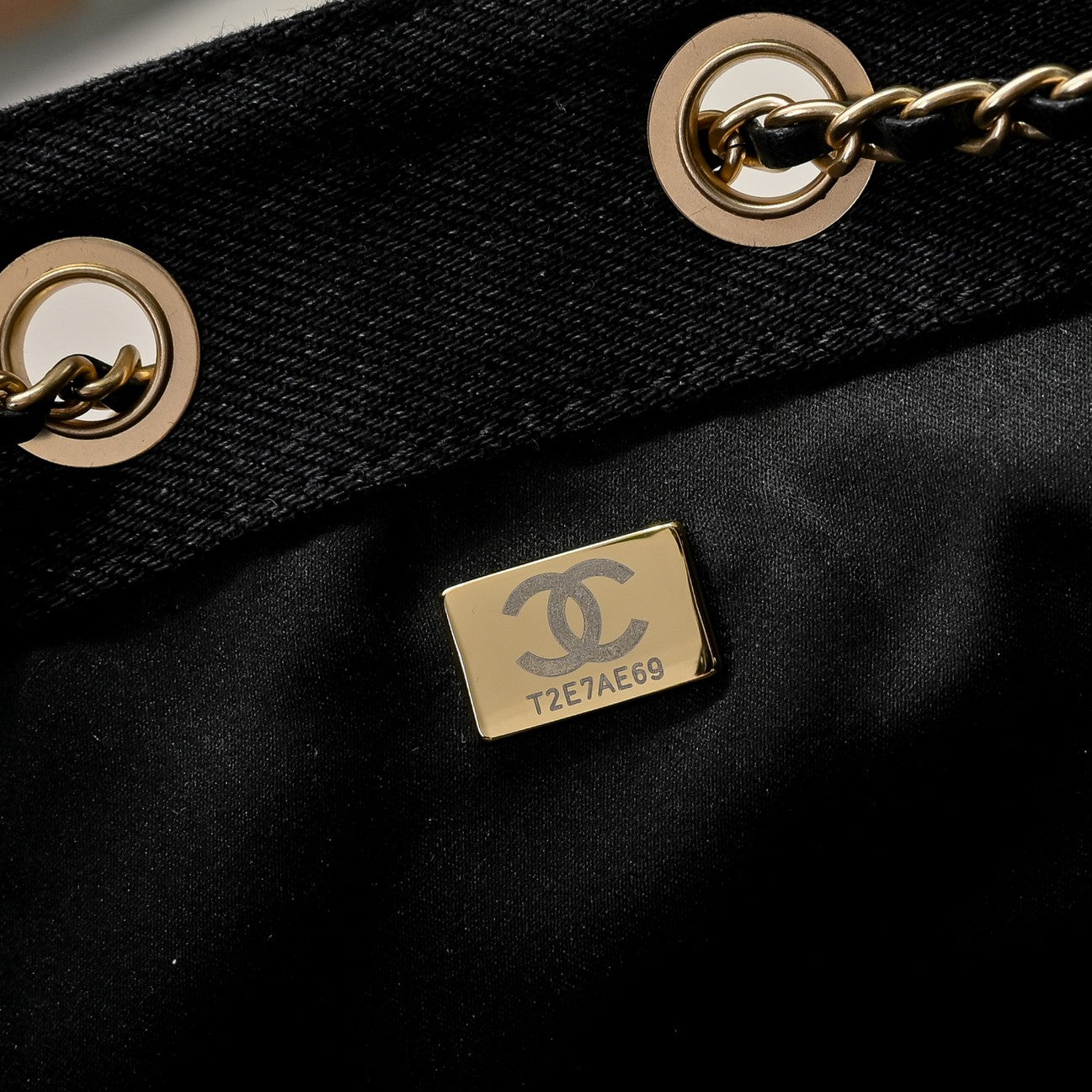 Chanel Hobo 25c Handbag